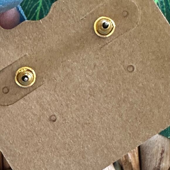 BOGO FREE VTG HOLIDAY BOW BELL EARRINGS - Picture 4 of 4